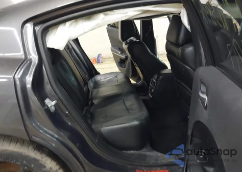 2017 Dodge Charger Sxt Awd z USA, uszkodzony, nr VIN 2C3CDXJGXHH505898